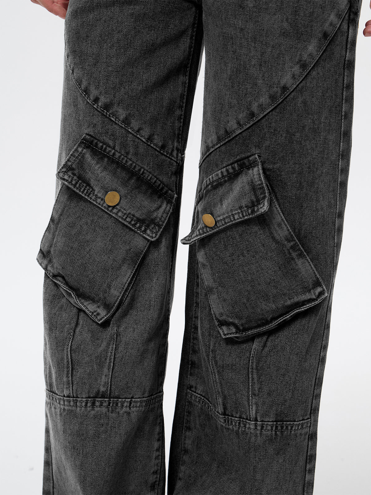 Washed Irregular Pocket Splice Cargo Jeans - Image 8