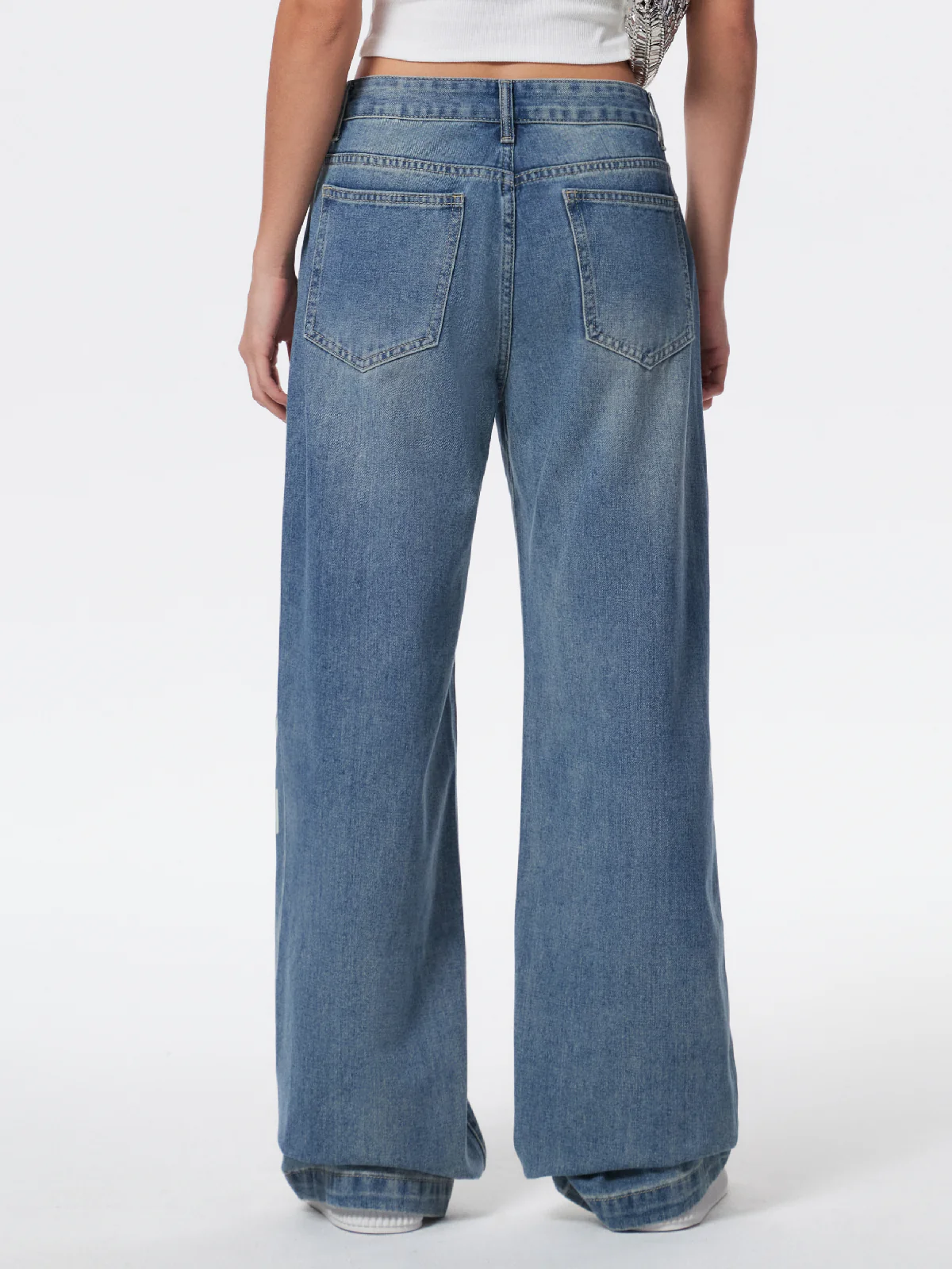 Washed Letter Print High Waist Boyfriend Jeans - Image 2