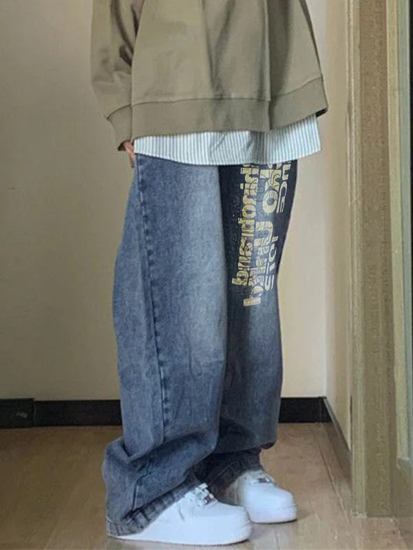 Washed Letter Print High Waist Boyfriend Jeans - Image 8