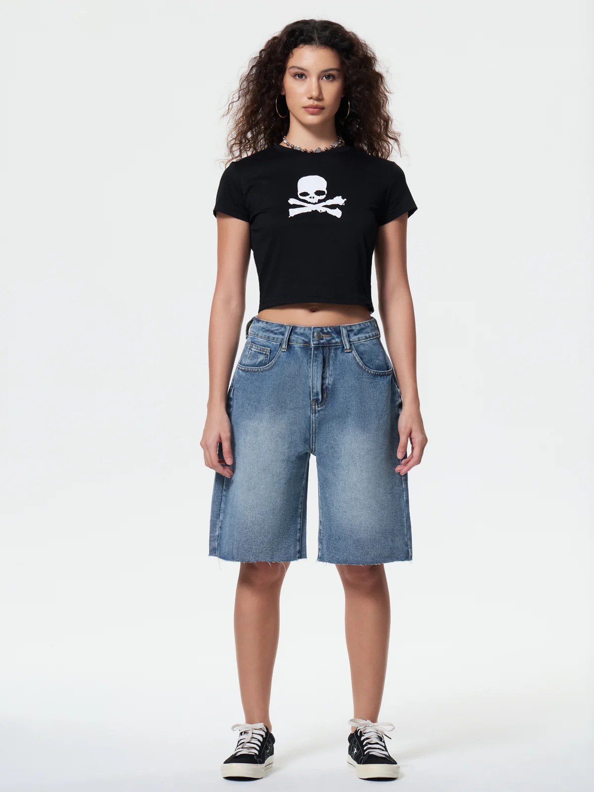 Y2K Vintage Slant Pocket Denim Shorts - Image 4